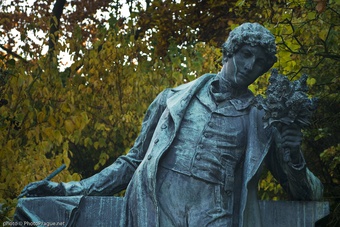 Le monument à Karel Hynek Mácha